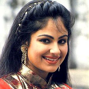 Ayesha Jhulka